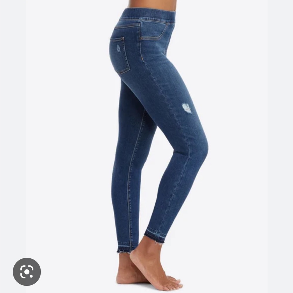 Spanx Distressed Skinny Jeans‎ Size M - Picture 2 of 8